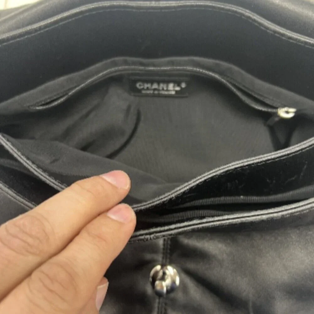 Chanel Lambskin Quilted Large Trianon Messenger Flap black